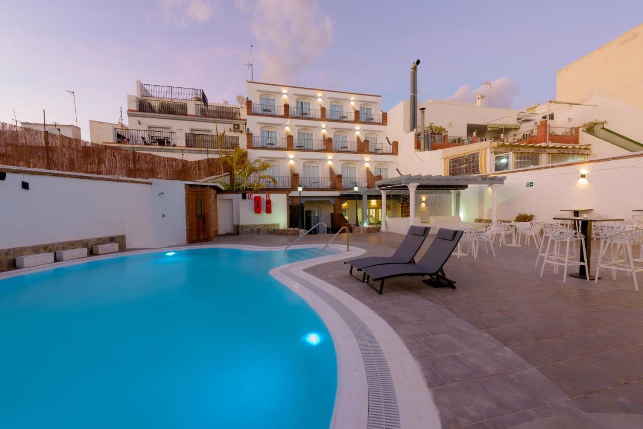 Hotel Boutique Sibarys - Adults Recommended Nerja Luaran gambar